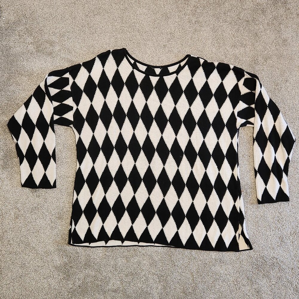 Harlequin Pattern Double Knit Oversized Black & White Sweater